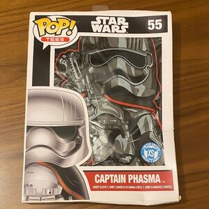 Star Wars Captain Phasma Pop Tee in Black and Silver